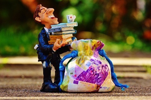 Quarterly Tax Returns On The Way For Landlords