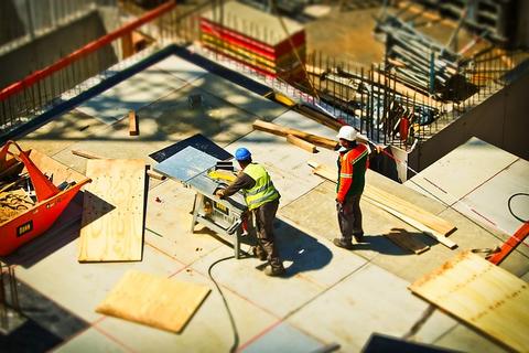 Escalating Ground Rents Trap New-build Investors