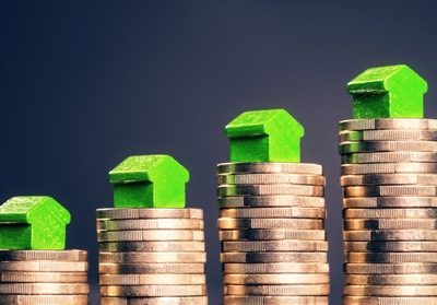 Rents Hit Record High as House Prices Slump