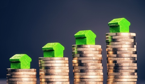 Rents Hit Record High as House Prices Slump